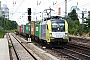 Siemens 20571 - boxXpress "ES 64 U2-015"
12.08.2009 - München, Bahnhof Heimeranplatz
Thomas N.